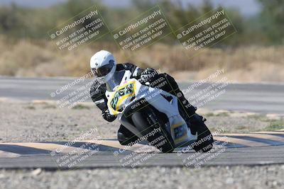 media/Oct-04-2025-CVMA (Sat) [[408bcdd6e4]]/Race 10-Amateur Supersport Middleweight/